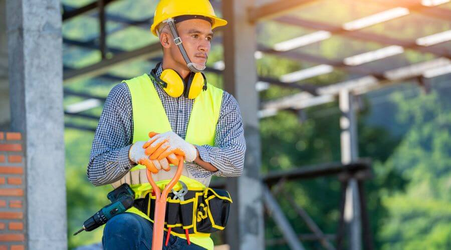 Professional leaking skylight repair services in Lindenwood, IL